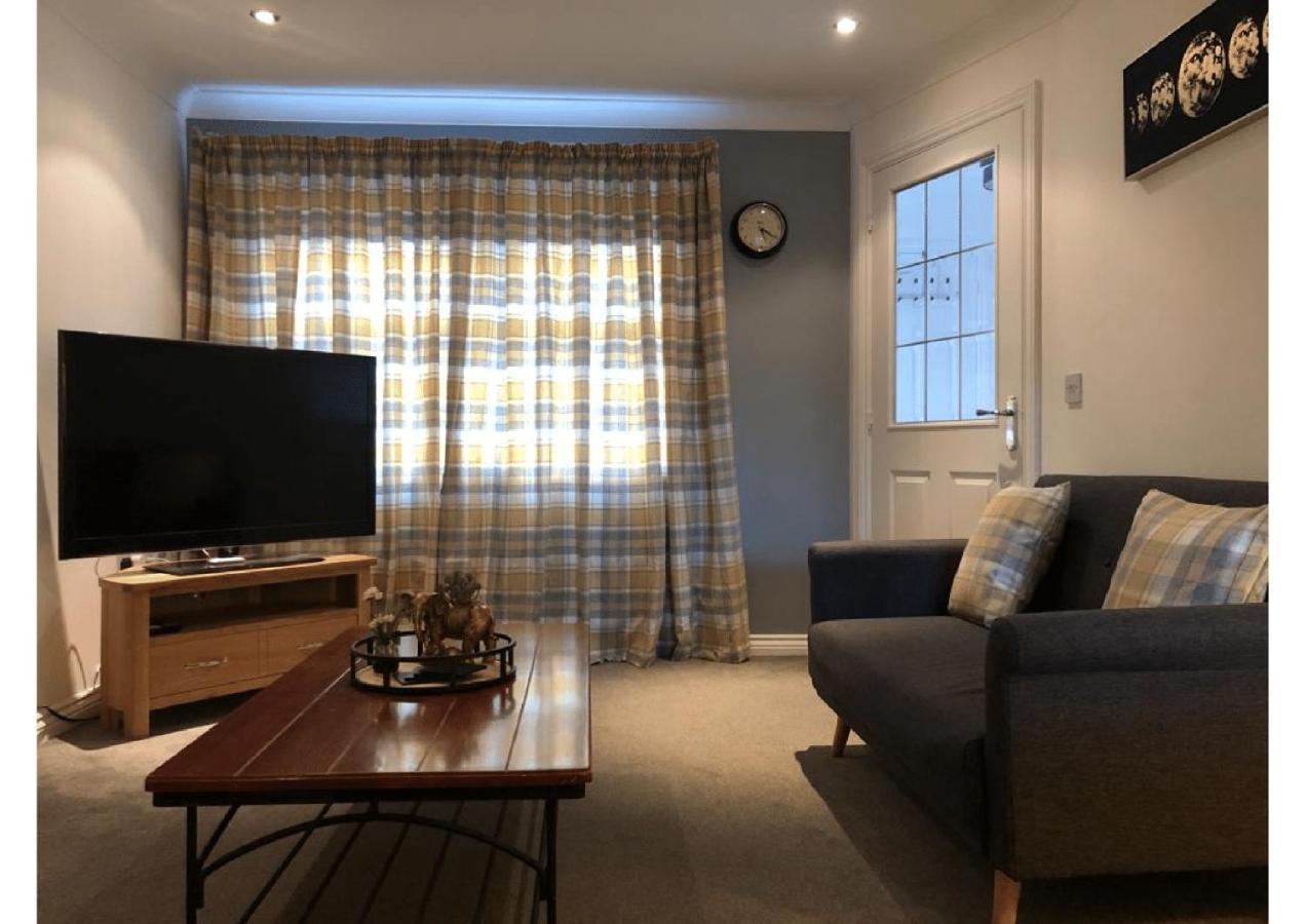 Perfectly Placed 3 Bed Home In A Peaceful Close Darlington  Luaran gambar